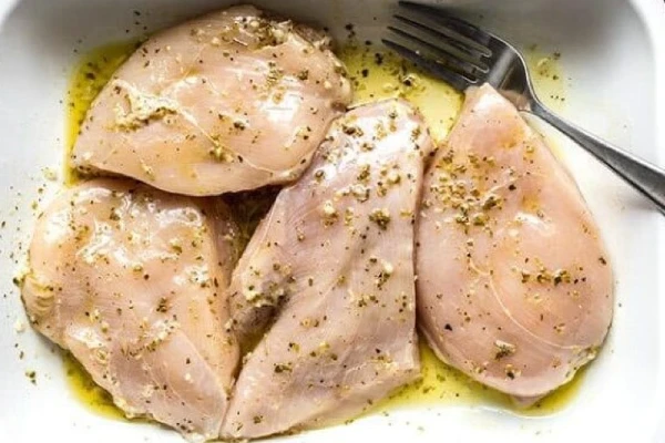 Enrober le poulet