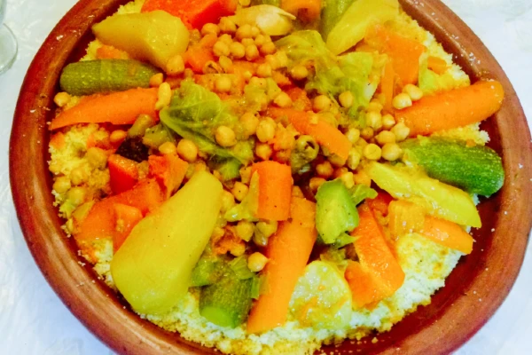 Couscous traditionnel aux légumes